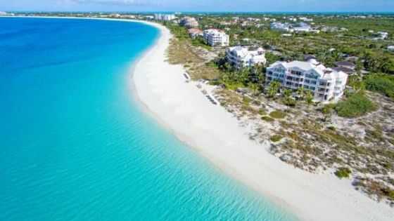 grace bay beach