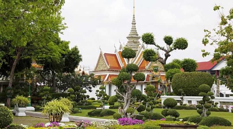 wat arun temple