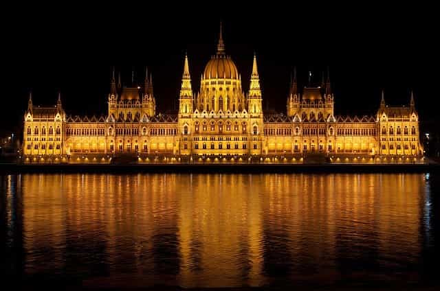 parliament building budapest
