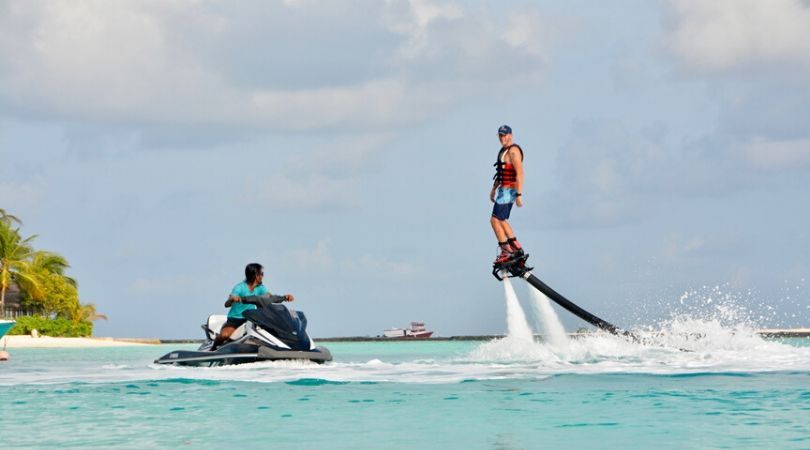 water flying - things to do in Maldives