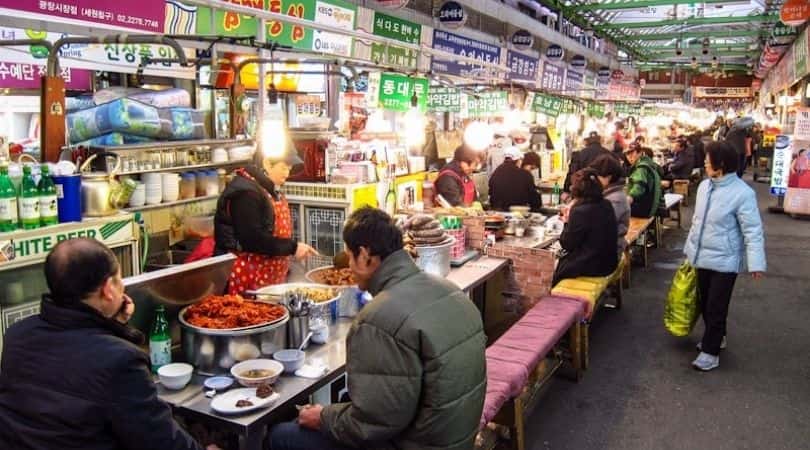 gwangjang market Seoul