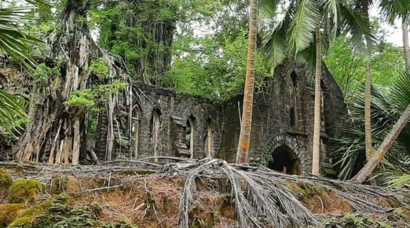 old ruins at ross island