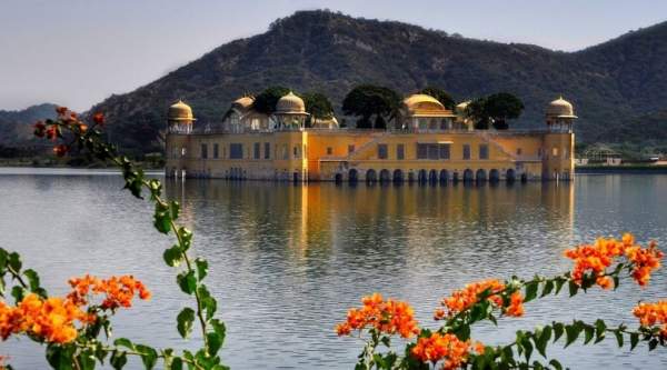 jal mahal - best places to visit in jaipur
