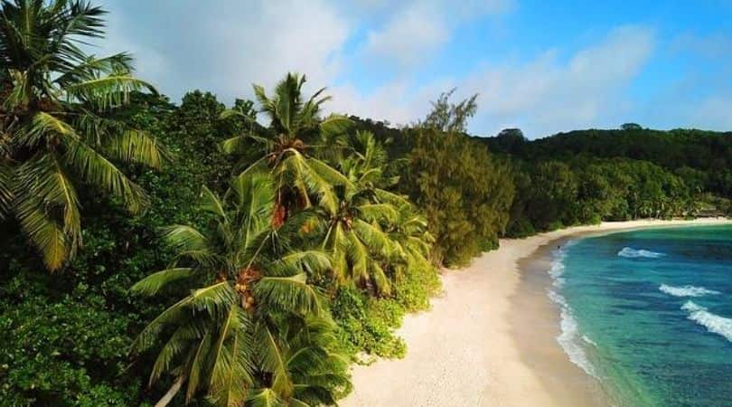 20 Best Beach Honeymoon Destinations in the World | Travel Character