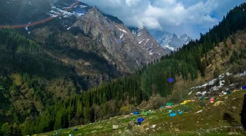 kheerganga trek kasol