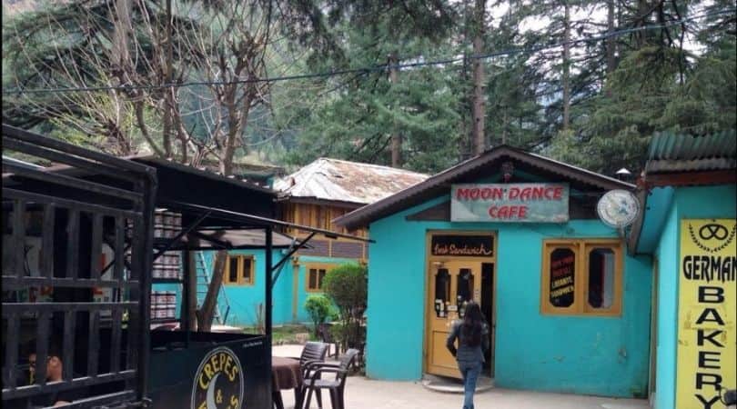 Moon dance cafe, kasol