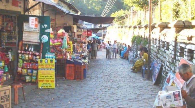 shopping in kasauli