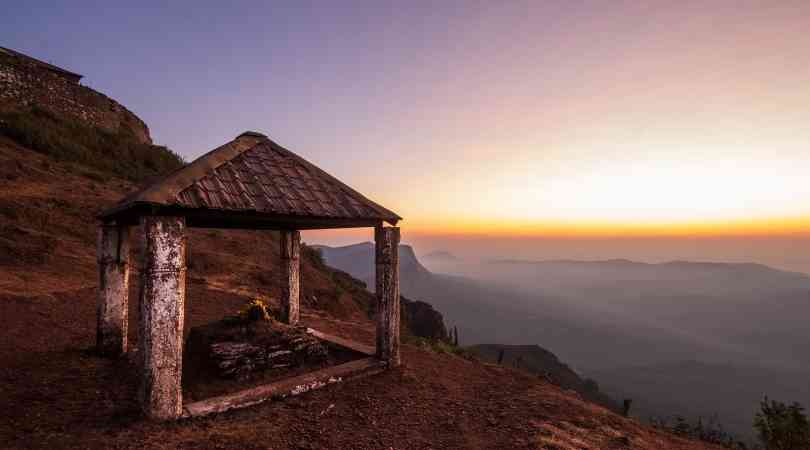 How to reach Chikmagalur from bangalore