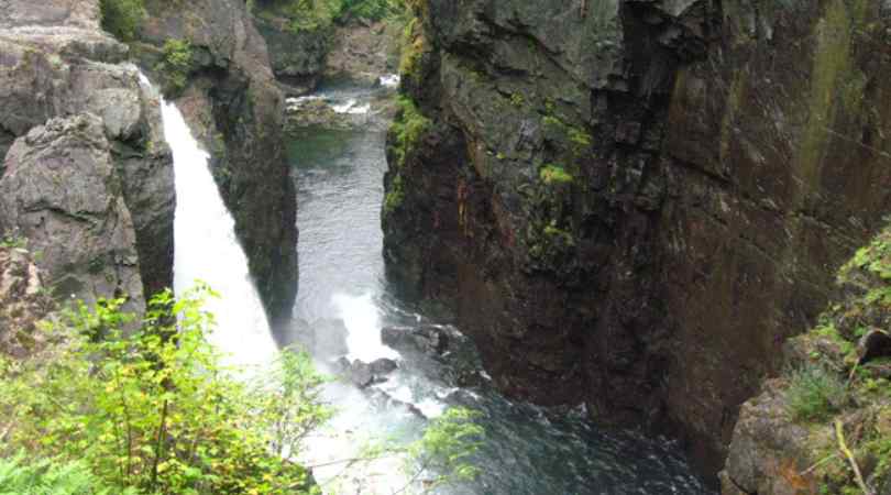 Elk Falls Ooty