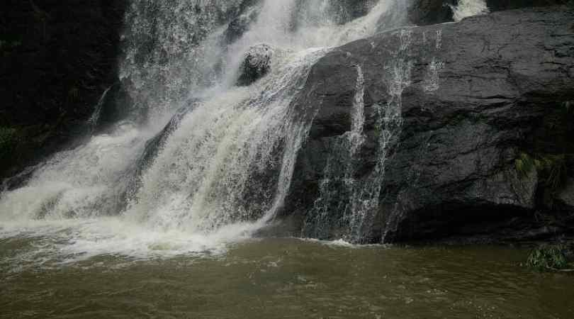 kalhatti falls