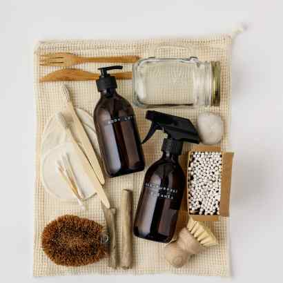 travel toiletries kits