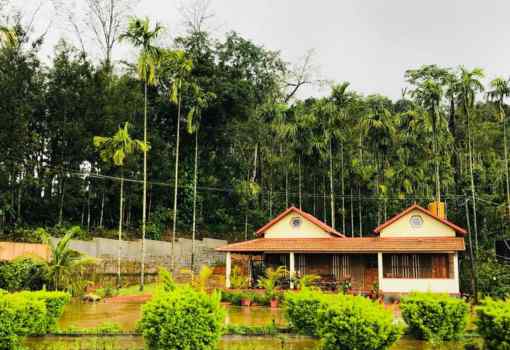 Hallibailu Homestay