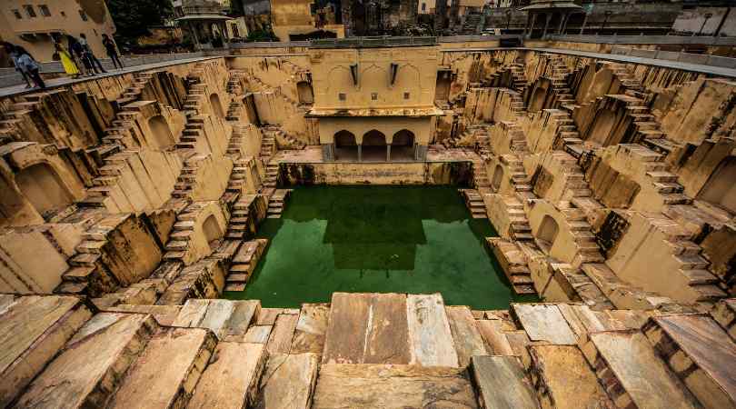 Panna Meena Ka Kund